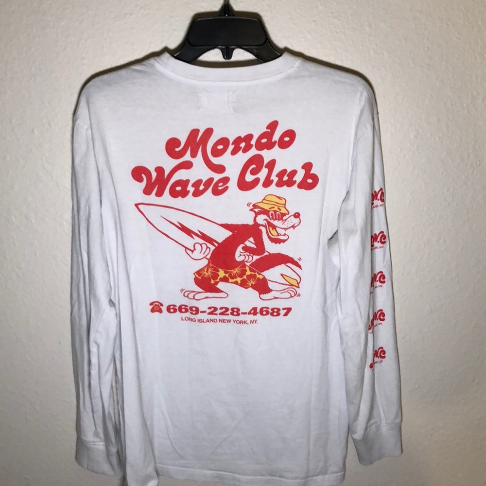 VINTAGE LongIsland Long Sleeve Graphic T-Shirt